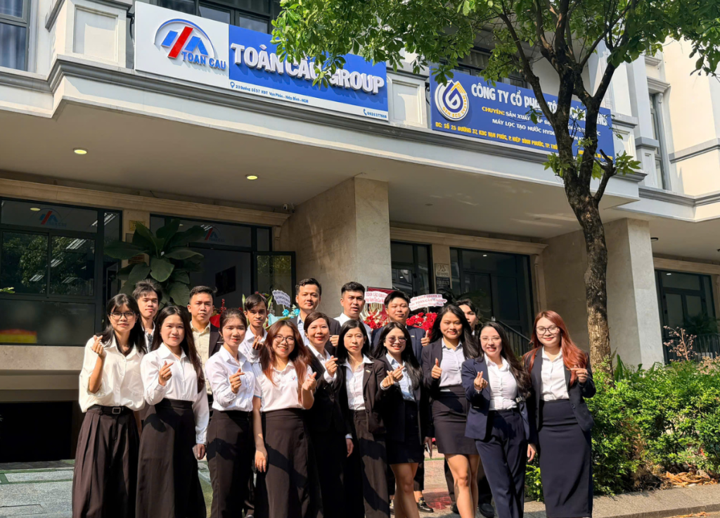Cán bộ nhân viên Toàn Cầu Group